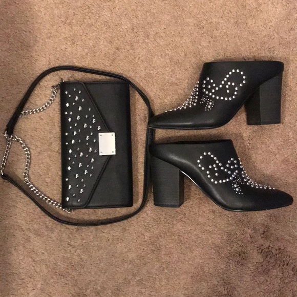 Faux Leather Black Studded Chain Strap Clutch - Picture 4 of 4